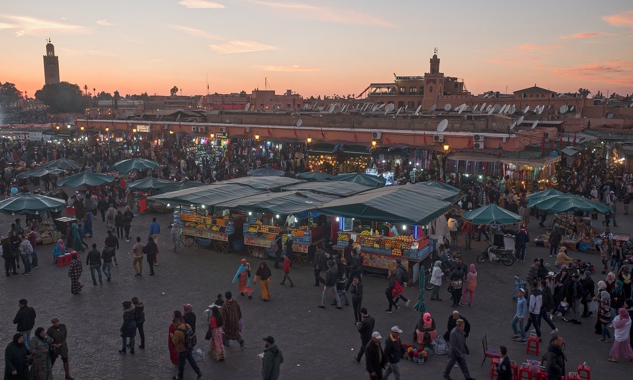 Vue de la place Jemaa el-Fna à Marrakech